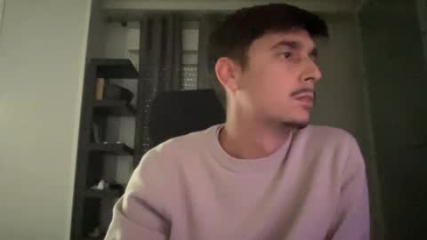 Aaron online show from November 17, 3:58 pm