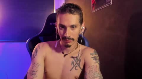 Mateo online show from March 1, 9:15 pm