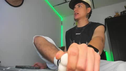 mateo_escobar online show from March 10, 11:51 pm