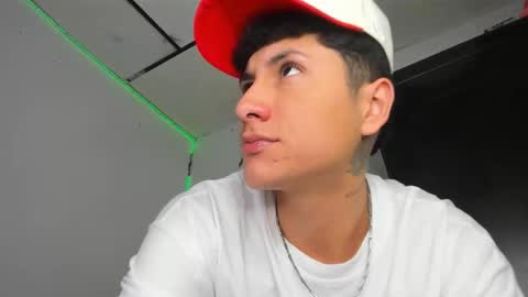 mateo_escobar online show from March 12, 2:48 am