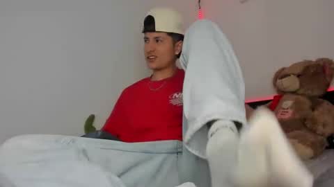 mateo_escobar online show from November 12, 12:57 am