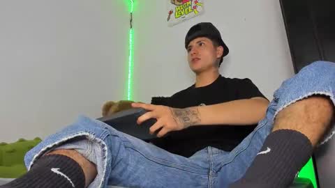 mateo_escobar online show from February 22, 2:59 am