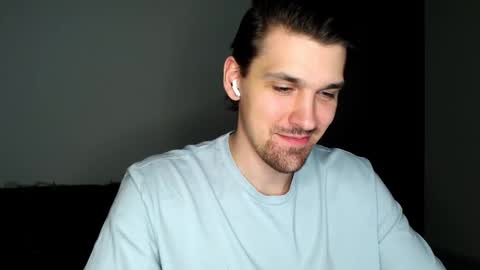 Snapshot of mateo_zeus chatting on October 21, 1:00 am mateo_zeus online show from October 21, 1:00 am