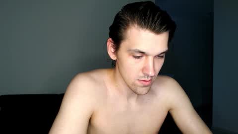 Snapshot of mateo_zeus chatting on October 4, 4:32 am mateo_zeus online show from October 4, 4:32 am