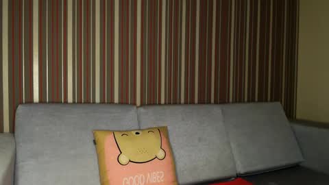 Snapshot of mateo_zeus chatting on February 13, 1:37 pm mateo_zeus online show from February 13, 1:37 pm