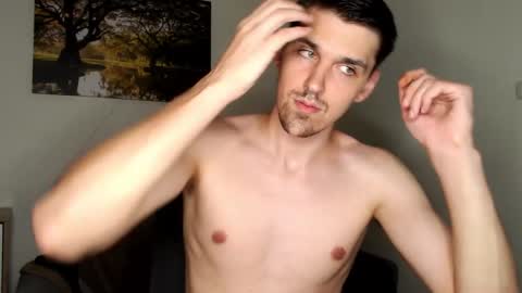 Snapshot of mateo_zeus chatting on March 7, 2:34 pm mateo_zeus online show from March 7, 2:34 pm