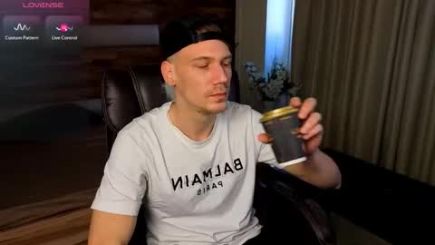 MateoBenjamin online show from March 8, 11:58 am