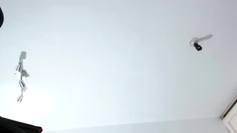 STRURIBE ON INSTAGRAM online show from March 3, 1:10 am