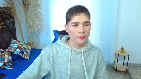 Mati online show from December 2, 1:31 pm