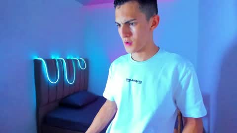 Matias online show from June 15, 7:17 pm