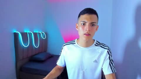 Matias online show from June 19, 3:18 pm