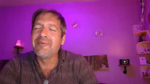 Snapshot of matrike1 chatting on September 12, 6:54 pm matrike1 online show from September 12, 6:54 pm