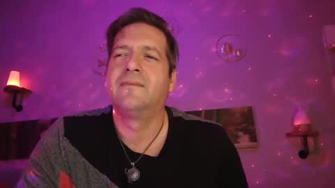 Snapshot of matrike1 chatting on January 18, 8:19 pm matrike1 online show from January 18, 8:19 pm