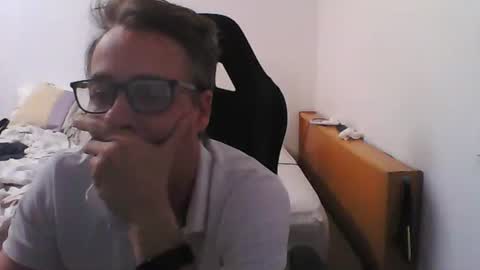 matrixmad online show from October 3, 6:49 pm