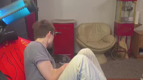 Matt Cash online show from February 19, 2:22 am