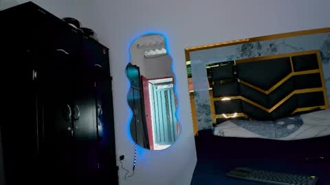 Matt online show from November 5, 9:17 pm