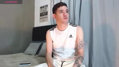 ---Matteo--- online show from November 15, 5:31 am