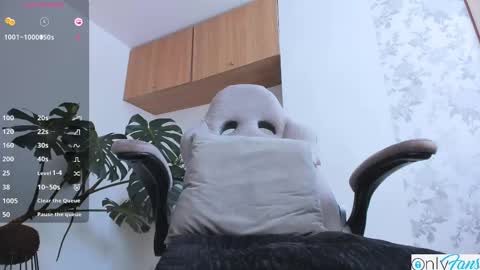 Mateo online show from February 27, 8:09 pm