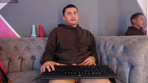 matteo online show from March 12, 1:04 pm