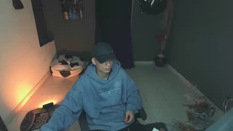 mattias     online show from February 20, 3:45 am