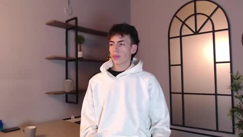 Matti online show from December 10, 11:32 am