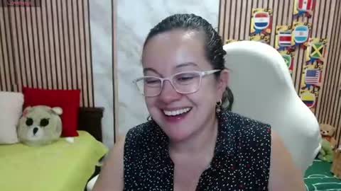 Sonia online show from July 15, 10:36 pm