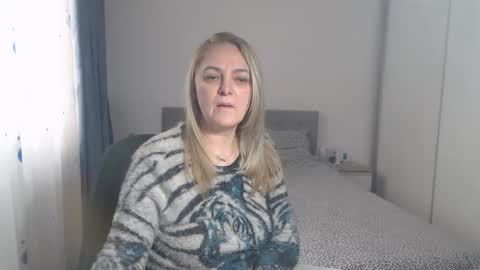 maturediana online show from February 28, 10:20 am