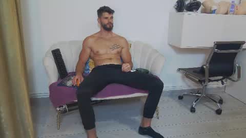 mauro_real_man online show from July 22, 6:48 am
