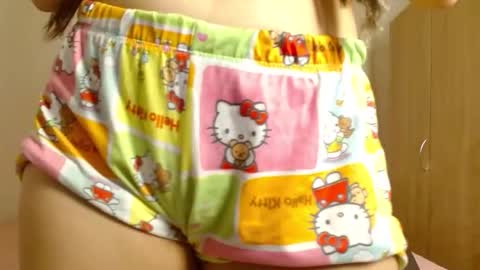 mav__rossi online show from May 6, 6:41 am