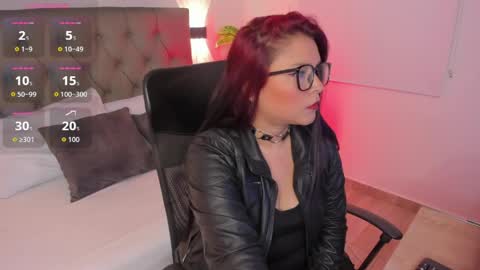 mavii_efe_ online show from May 2, 7:19 pm