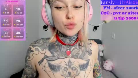 Snapshot of max69alexa chatting on October 13, 6:26 am Ur sweet heart online show from October 13, 6:26 am