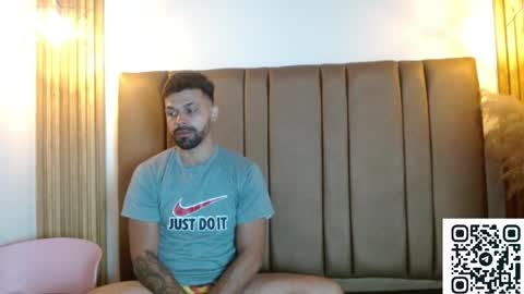 Max  Ashley online show from June 5, 1:49 pm