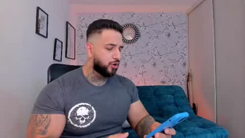 max D. online show from July 8, 2:15 am