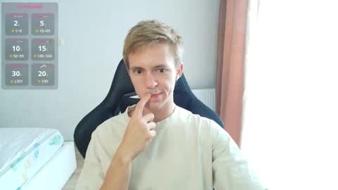 Max Gen with tats 24years  And Ethan without tats 20 years online show from October 27, 9:53 am