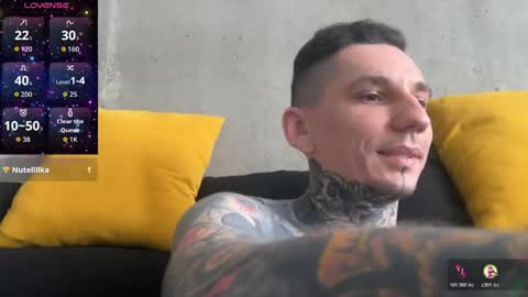    online show from November 15, 7:10 am