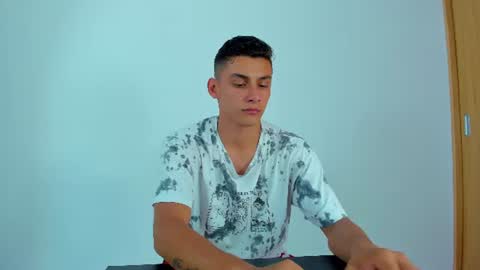 MAX     online show from June 24, 5:42 pm
