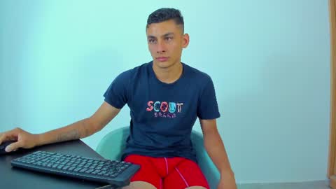 MAX     online show from June 9, 5:07 am