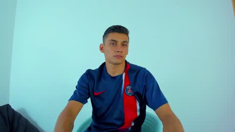 MAX     online show from July 22, 10:50 am