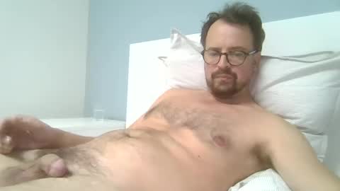 maxhorn591 online show from March 11, 10:46 pm