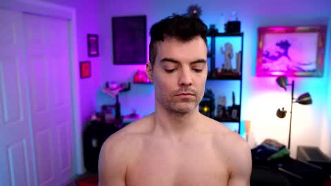 Max Hughes online show from March 14, 4:05 am