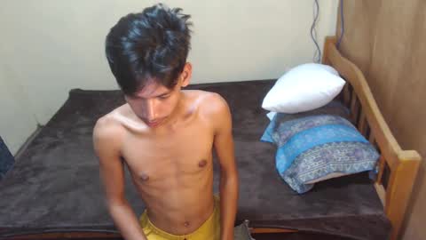 Reyn online show from March 5, 8:54 am