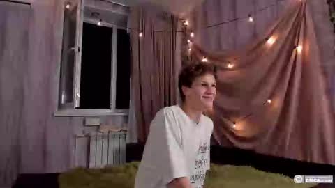 maxim burn online show from March 6, 12:09 am