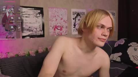 Max online show from March 13, 3:04 pm