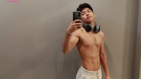 Maximiliano online show from July 14, 12:32 pm
