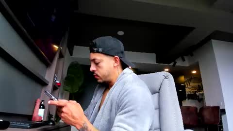maximo_and_marcelo online show from June 23, 12:11 pm