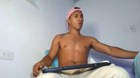 Maximo Aron Vega online show from February 28, 11:20 pm