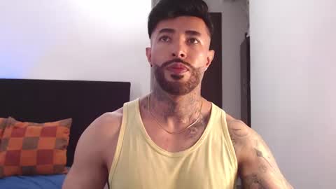 Independent Model online show from August 4, 2:07 am