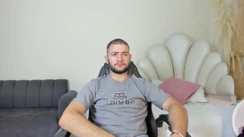 Maximus online show from June 23, 12:22 pm