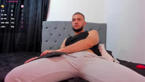 Maximus online show from December 3, 4:35 am