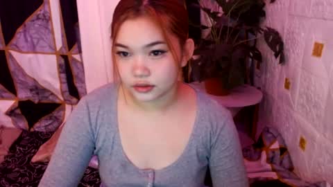 maxinean online show from July 21, 9:00 am